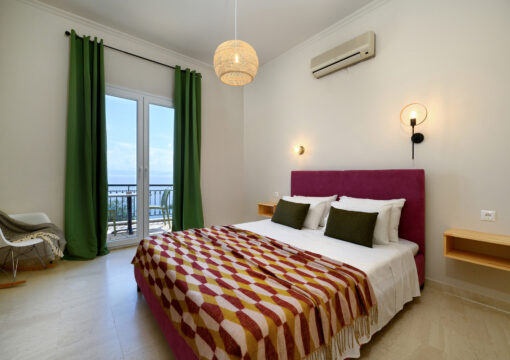 Deluxe Room with Seaview Rooftop